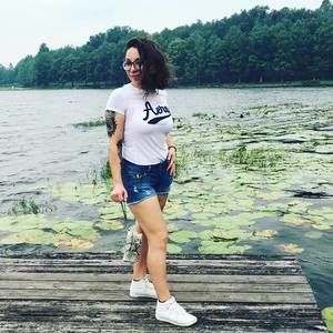 Meet your Posher, Gaby